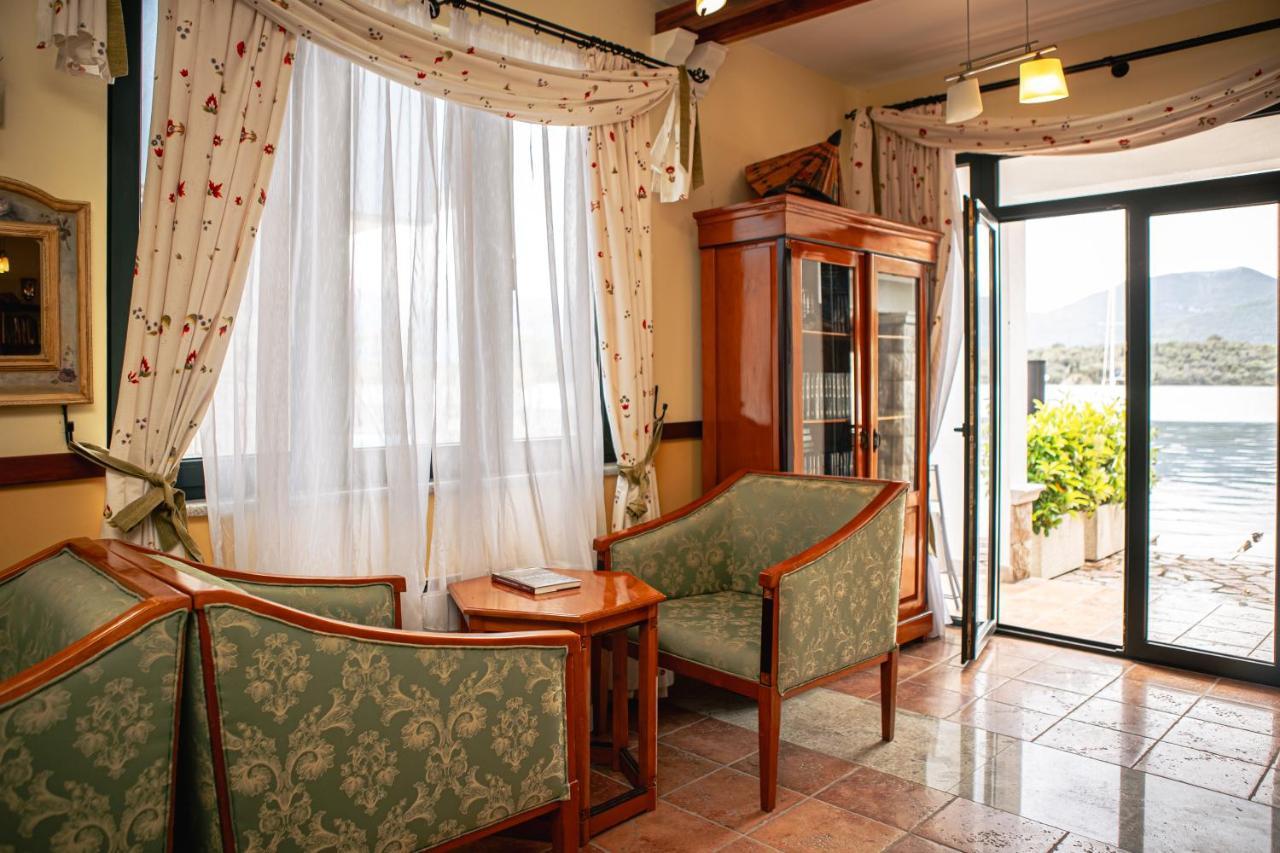 Apart-Hotel Villa Lav Nova Pec Exterior foto